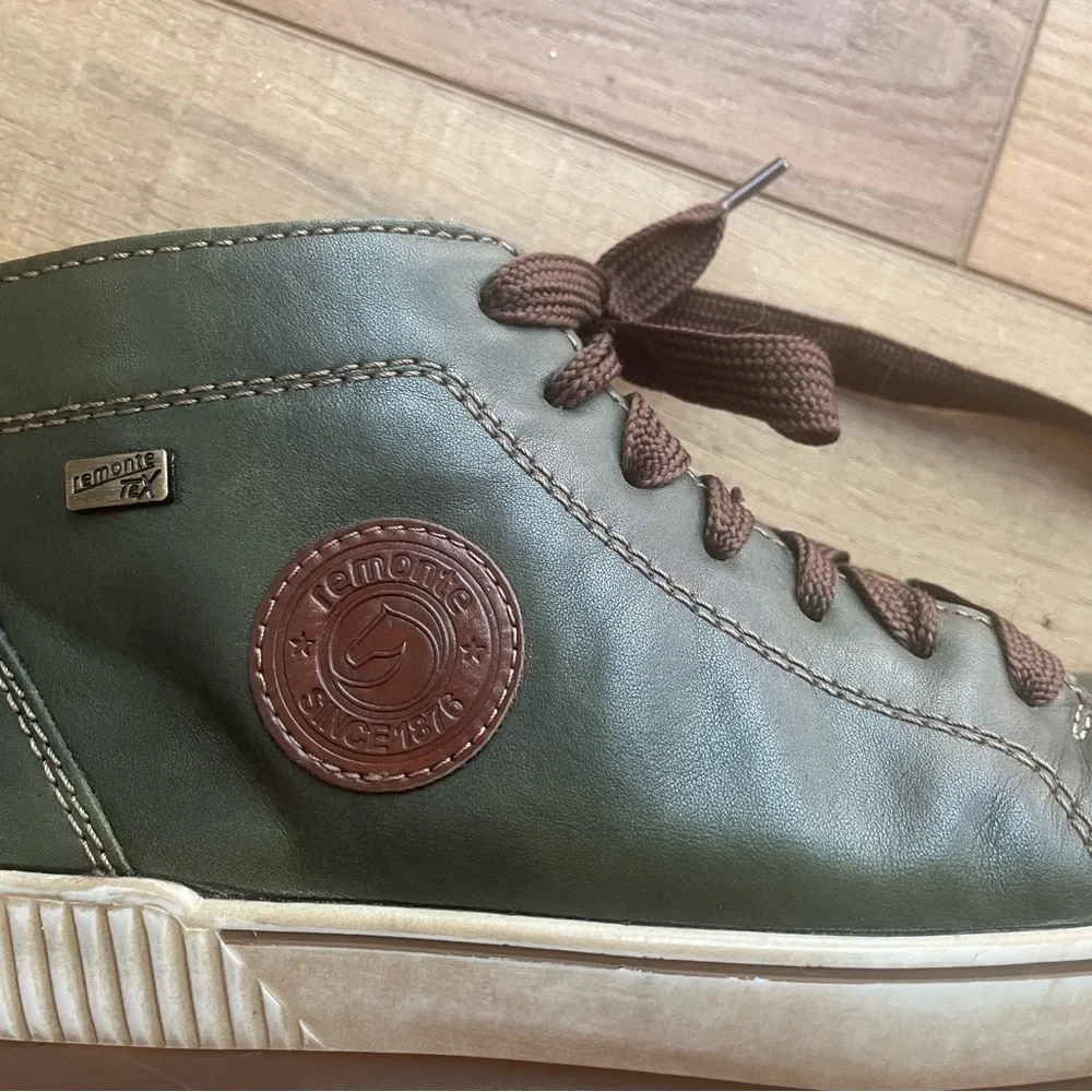 Remonte Olive and Brown Sneakers - Picture 4 of 12